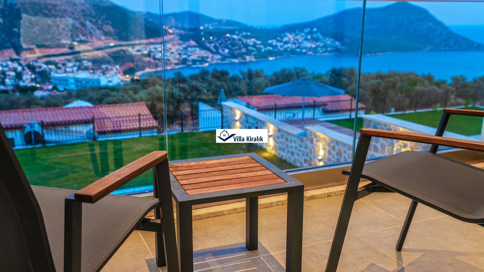 Villa Lion2